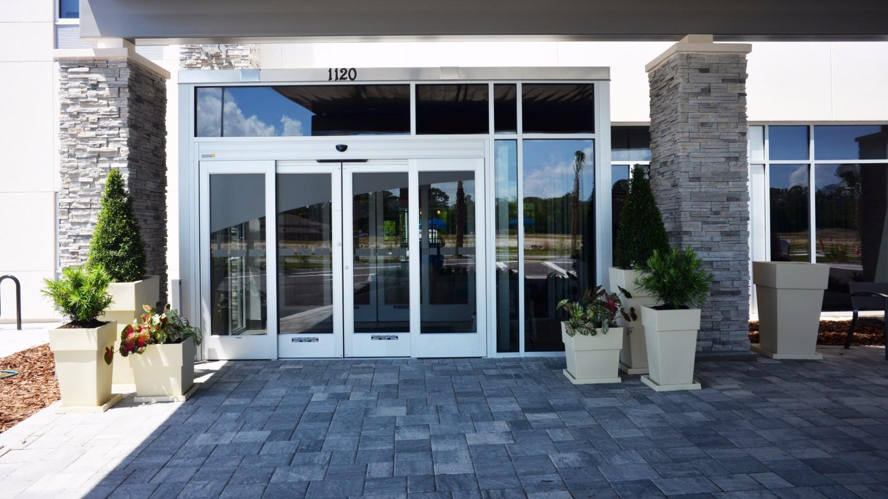 Holiday Inn Express & Suites - Jacksonville W - I295 And I10 By Ihg Dış mekan fotoğraf